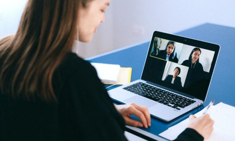 The Role of Software in Enabling Remote Work | Bi-Up Tech